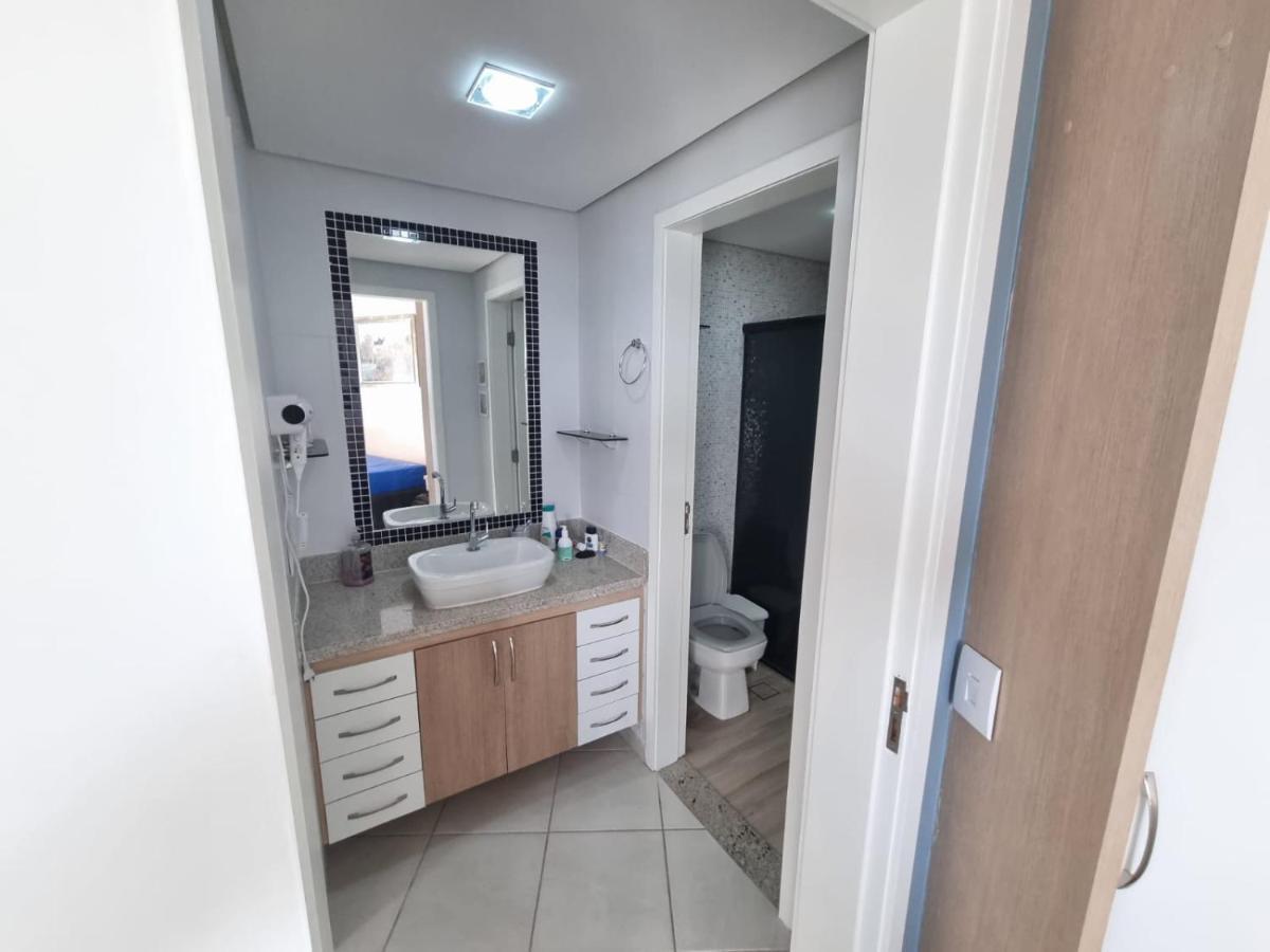 Enseada Nautico Apart Flat I Vista Para O Lago Corumba Калдас-Новас Экстерьер фото